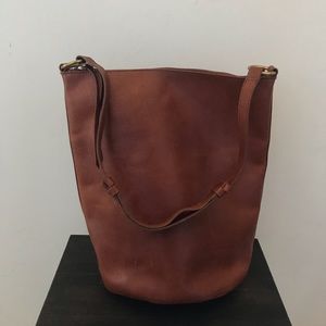 Madewell zippered bucket bag